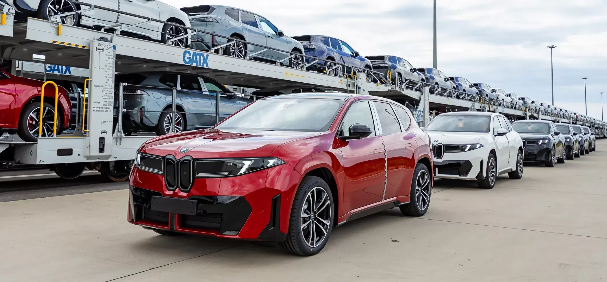 Продажи BMW Group: Европа помогает, Китай тянет на дно, Rolls-Royce теряет клиентов