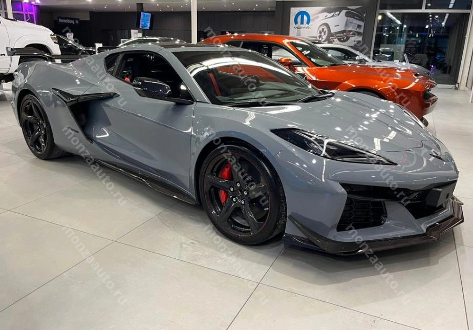 Купить Corvette Z06 Coupé 475 кВт ( 646 л.c. ) Цвет кузова: Серый  в автосалоне MONZA