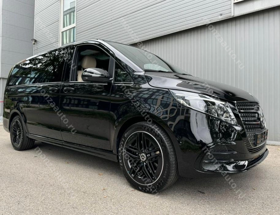 Mercedes-Benz V 300d Двигатель: 2.0 л. ( 1950 см3 ) Черный металлик ( Obsidianschwarz metallic )
