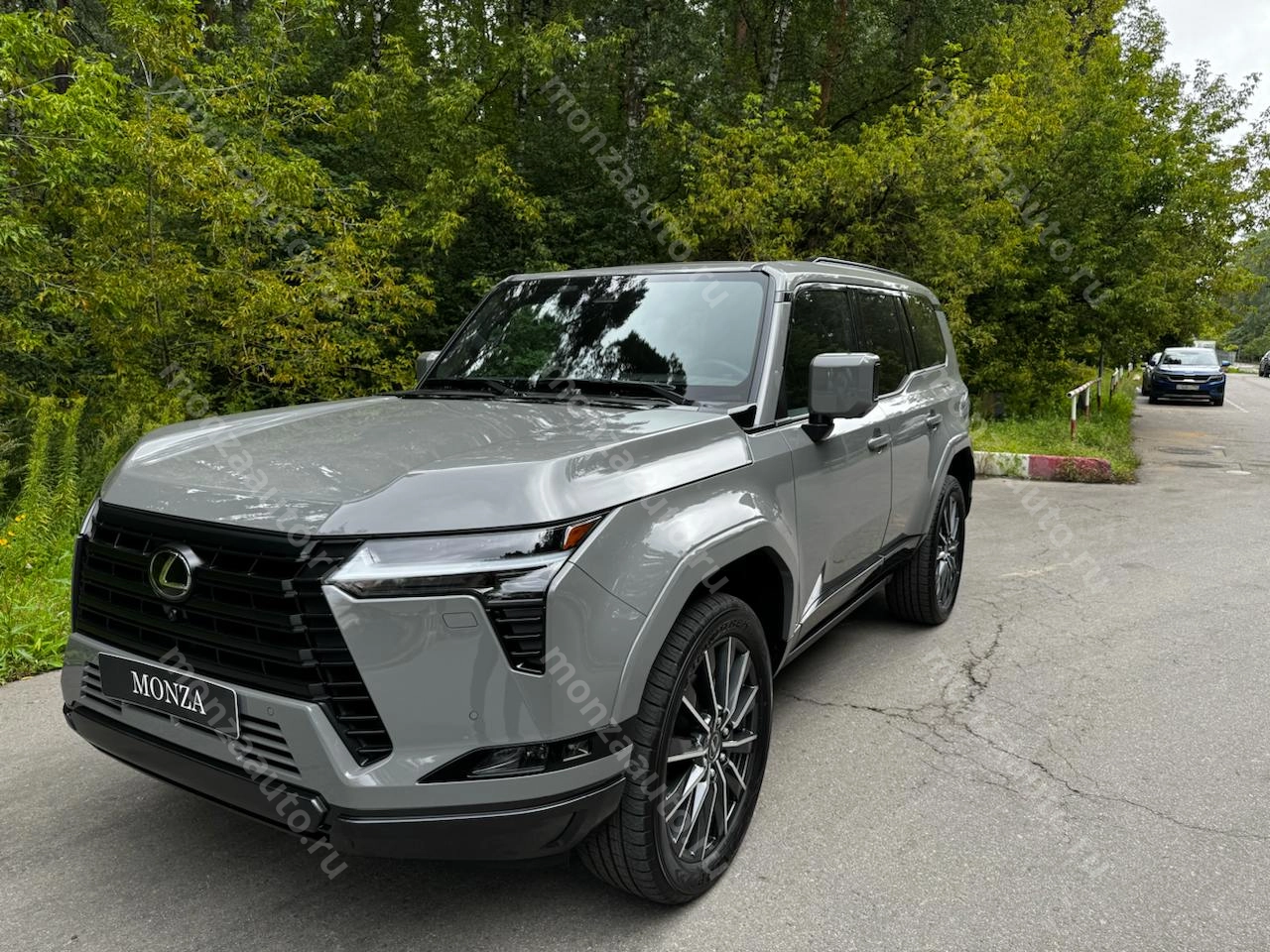 Купить Новый Lexus GX 550 комплектация Luxury + 2025 год в автосалоне MONZA