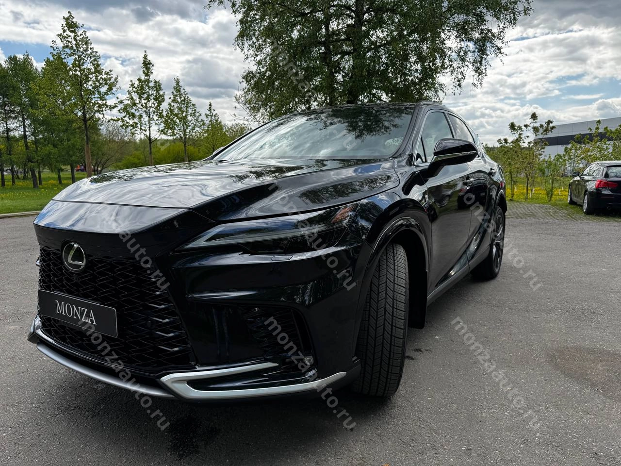 Купить Lexus RX350 ( F Sport 3 ) Самая максимальная комплектация  в автосалоне MONZA