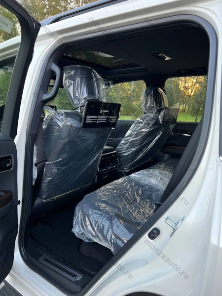 новый Toyota Land Cruiser 300 - это идеальный выбор для любителей новый Toyota Land Cruiser 300 - это идеальный выбор для любителей