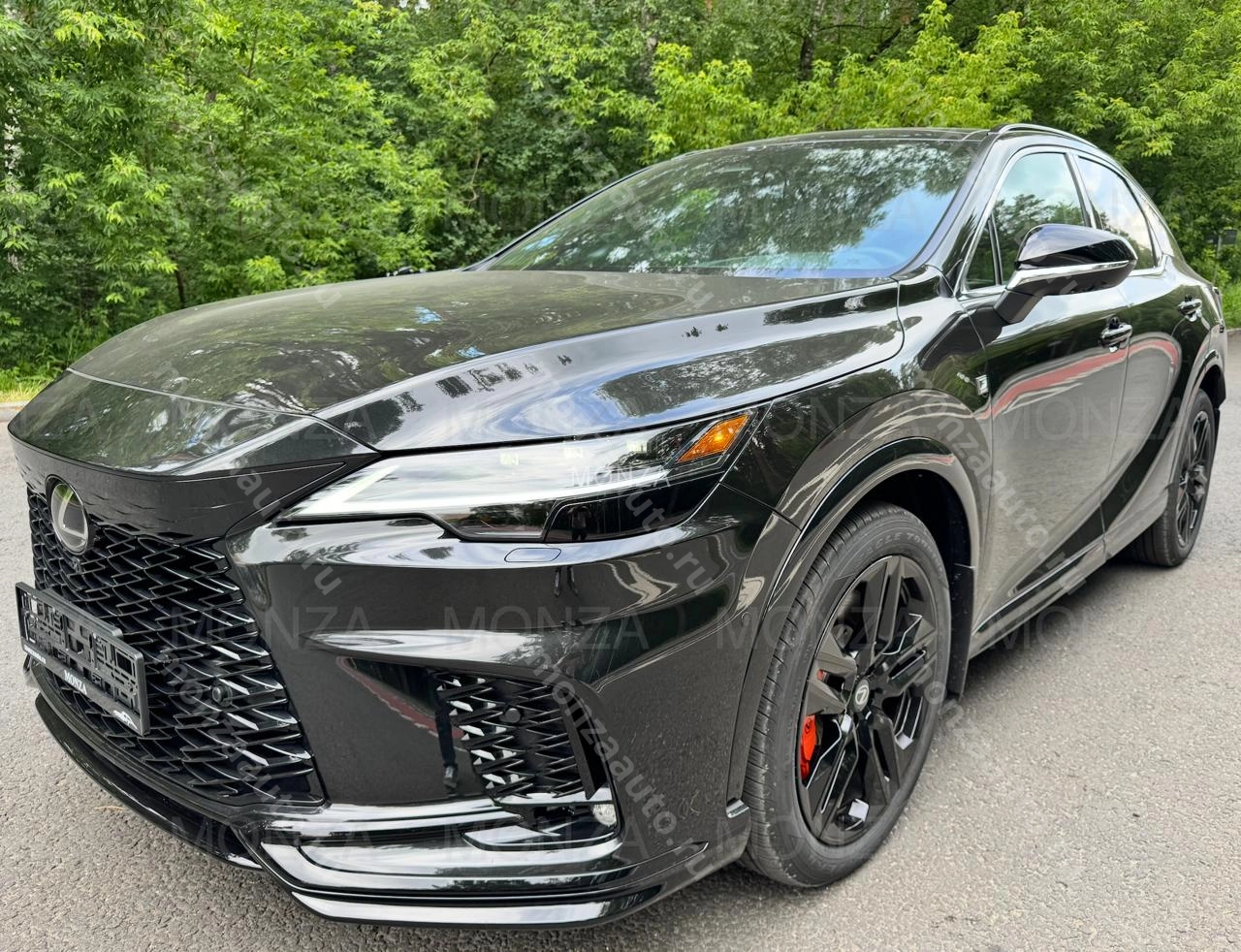 Купить RX 350 в комплектации F Sport 3 + Black Line пакет в автосалоне MONZA