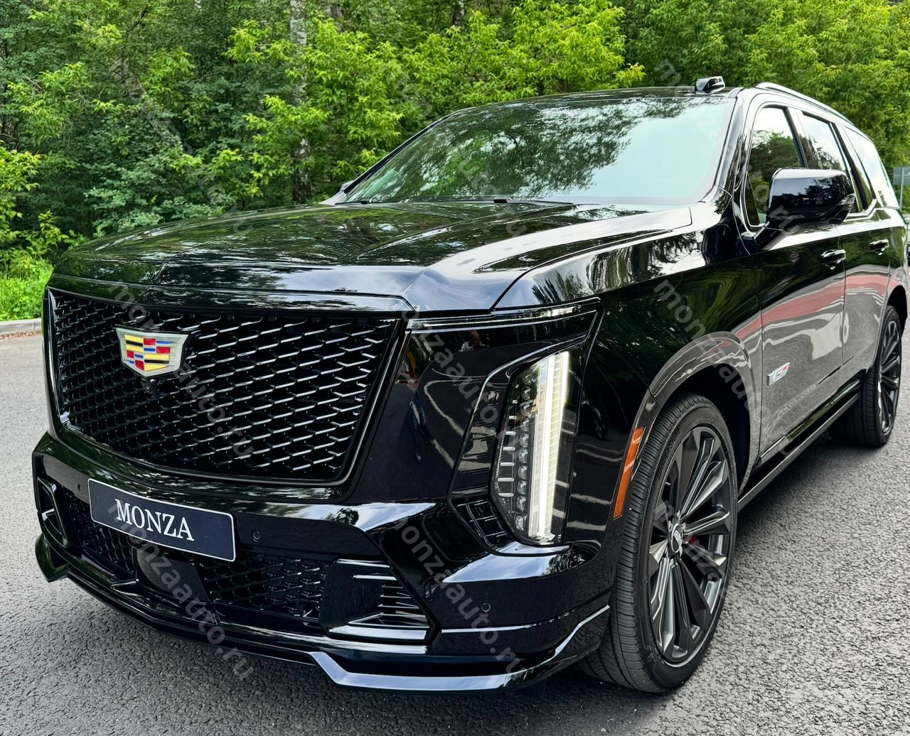 Купить Cadillac Escalade V-Series AWD в наличии. Все экраны на русском языке. в автосалоне MONZA