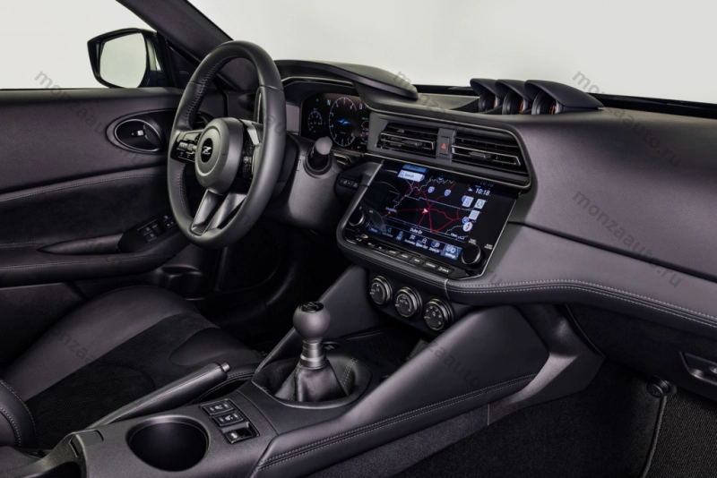 the-2026-nissan-z-heritage-edition-12-copy.jpg the-2026-nissan-z-heritage-edition-12-copy.jpg