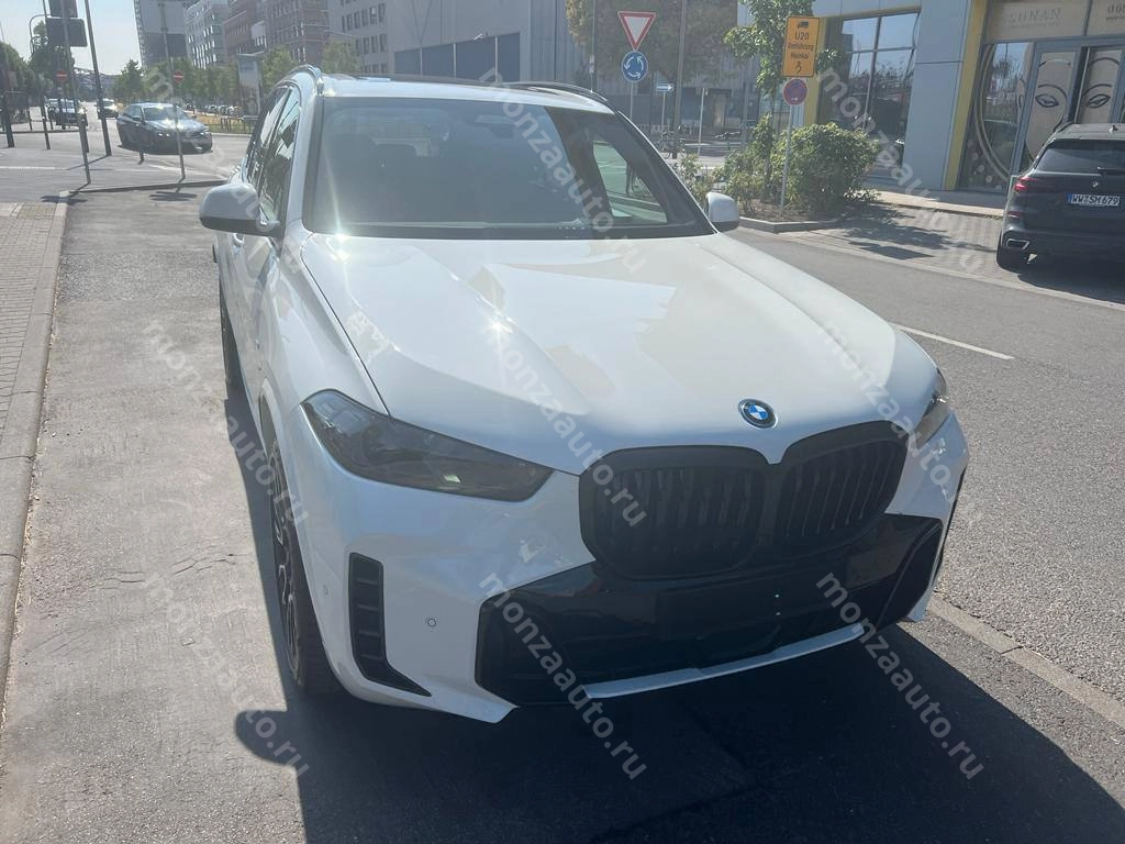 Мы предлагаем широкий выбор моделей X5 в наличии и на заказ.  Купить BMW X5 xDrive50e в автосалоне MONZA