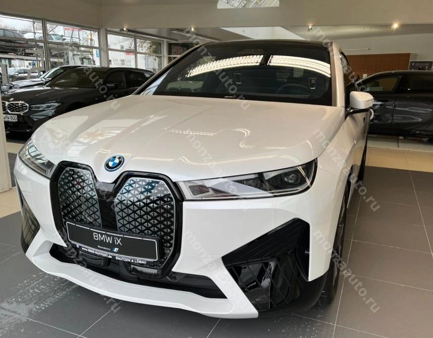 Выбирай автомобиль с умом - автосалон MONZA, выбирай качество и надежность! Купить BMW iX M60 белый металлик ( Mineralweib ) 455 кВт ( 619 л.c. ) в автосалоне MONZA