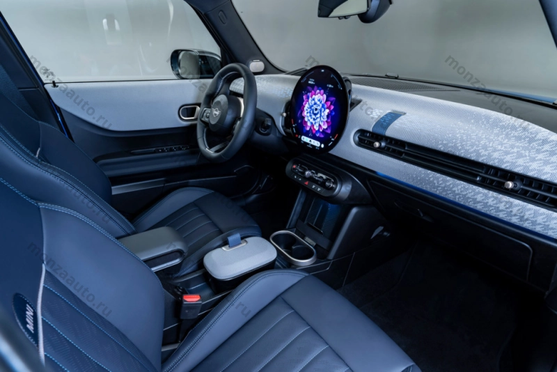 new-mini-5d-7.jpg