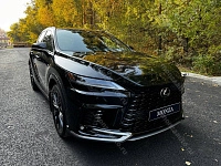 Вы ищете новый Новый  Lexus RX350 ( F Sport 3 ) Внутренняя отделка NuLuxe  ? Мы рады сообщить, что у нас в наличии новый Lexus RX 350 в комплектации F SPORT 3. Новый  Lexus RX350 ( F Sport 3 ) Внутренняя отделка NuLuxe  в автосалоне MONZA 